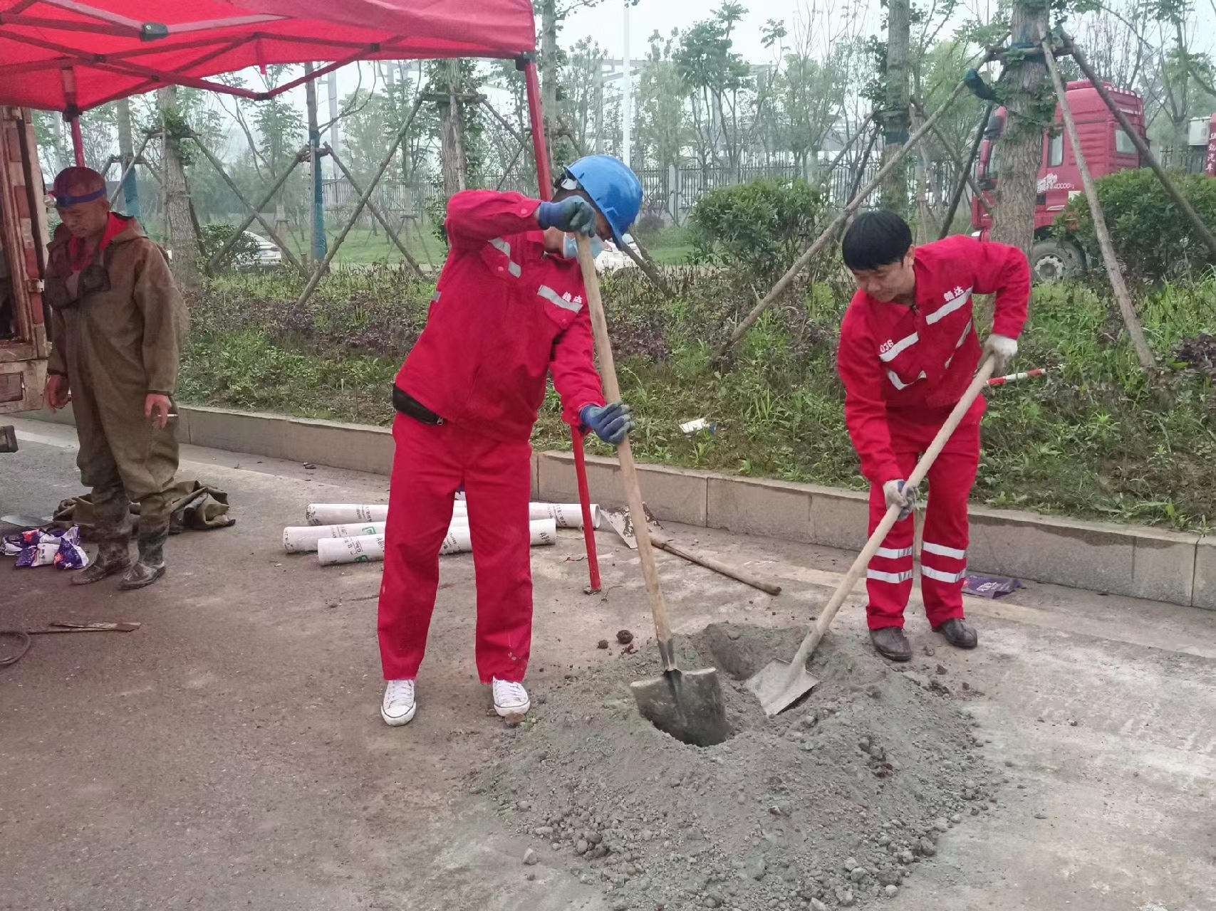 荣县管道疏通哪家好】及时进行市政管道清淤